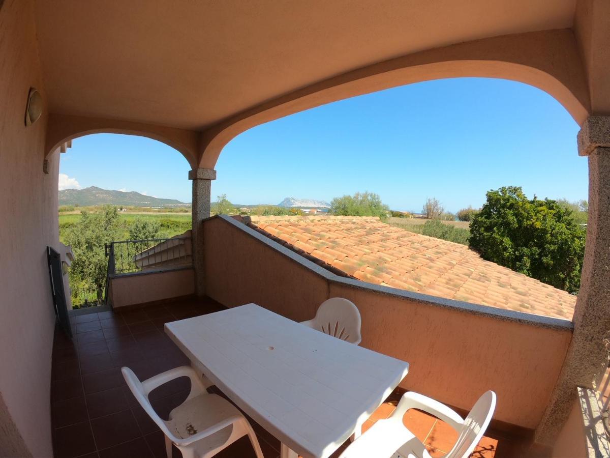 Casa Tavolara Lägenhet San Teodoro  Exteriör bild
